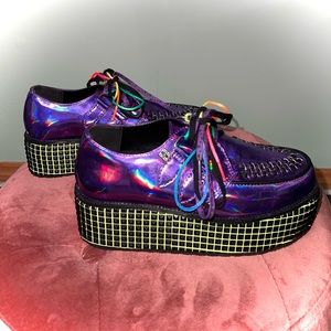T.U.K Cyberspace Holo Creepers